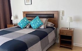 Agradable departamento, frente a la Quinta Vergara